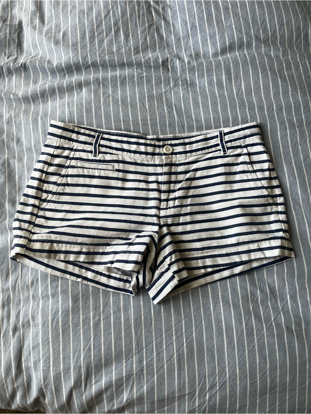 GAP Navy and White Striped High-Waist Women’s Shorts